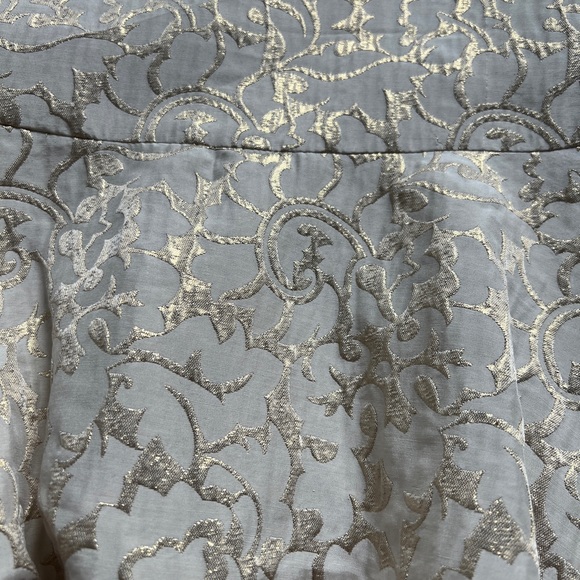 Women’s BCBG Cream and Gold Metallic Bubble Hem Mini Dress 2 - Picture 4 of 6